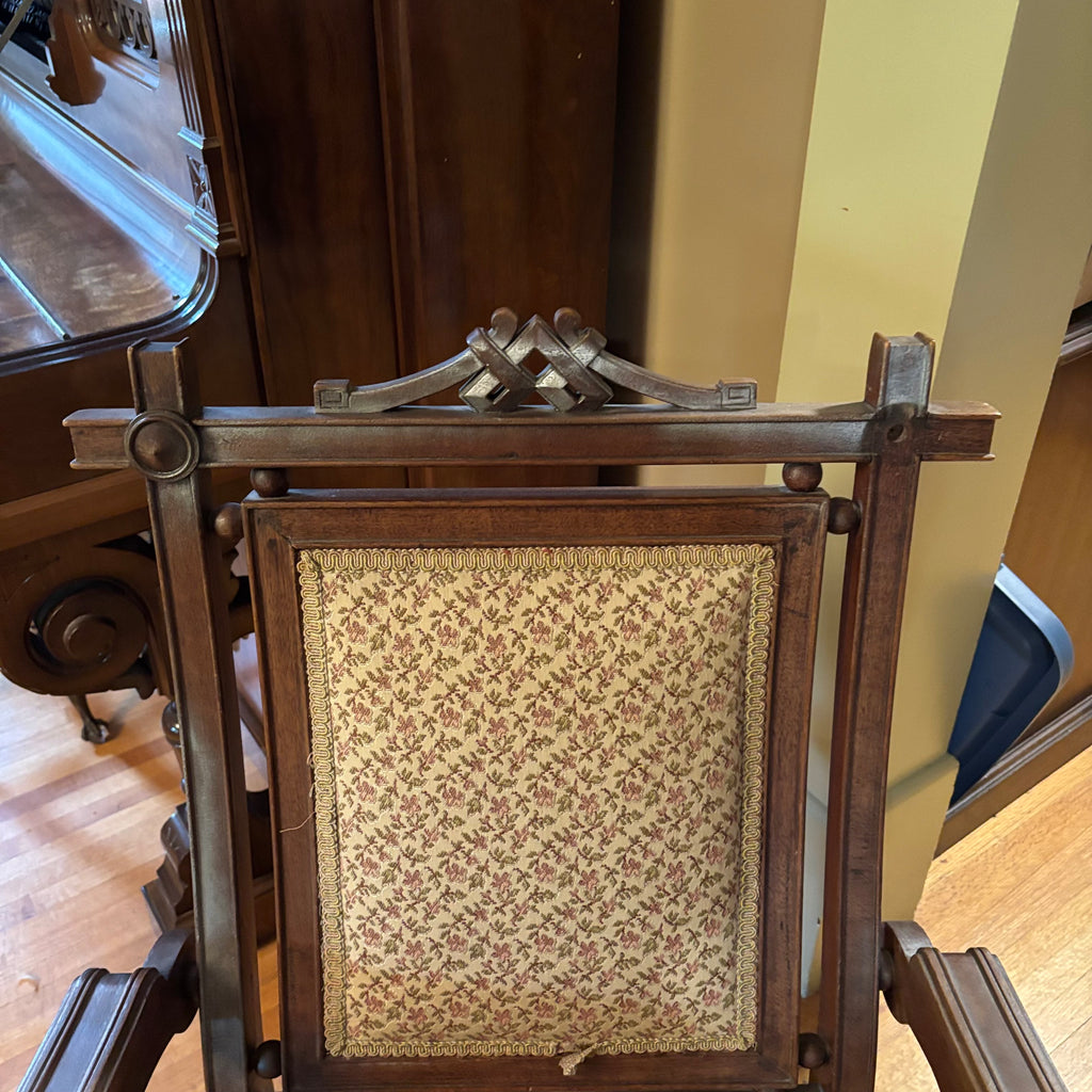 E123 Antique folding rocking chair