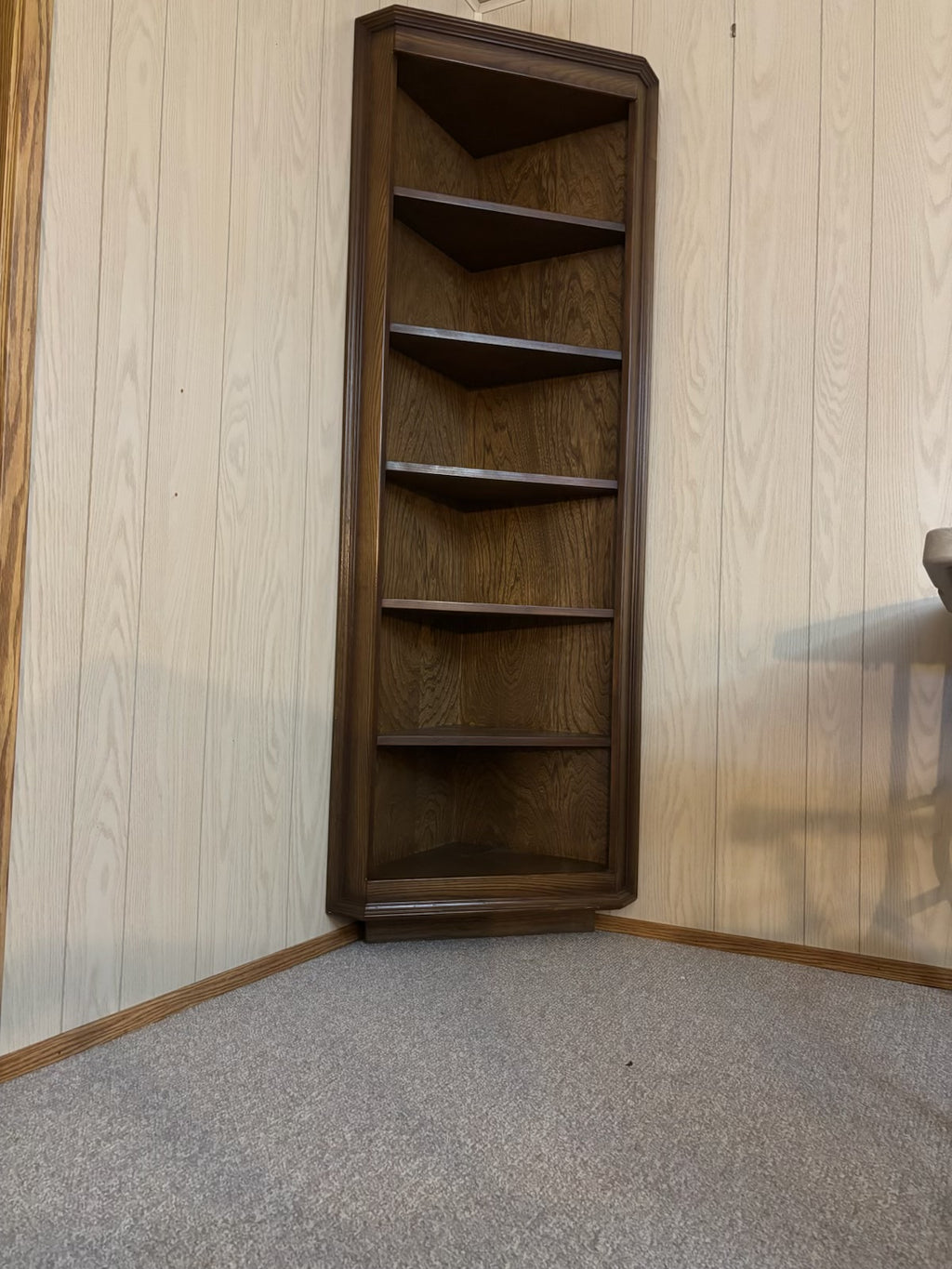 K503B Vintage solid wood corner bookshelf