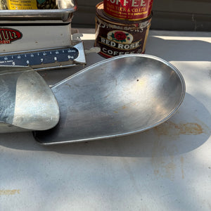 Vintage Kitchen Grouping (Tins and More) - R368