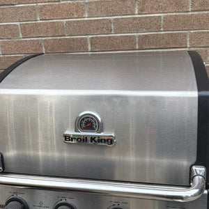 Broil King Baron Natural Gas BBQ - M300