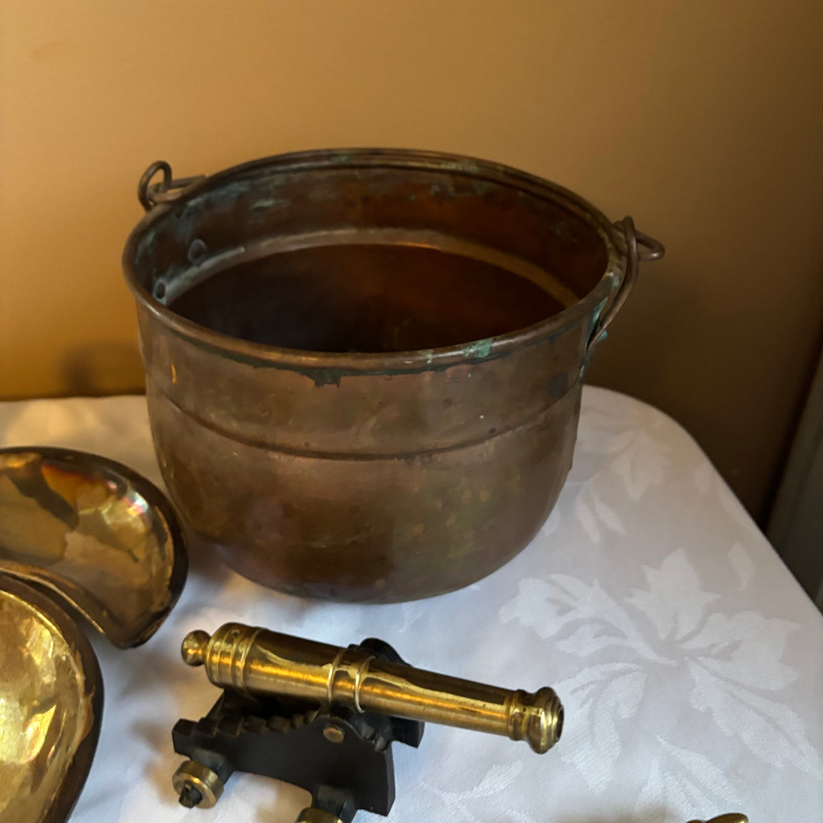 E133 Vintage Grouping (copper pot and more)
