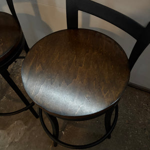 Set of 2 Countertop Height Modern Metal and Wood Bar Stools - C308