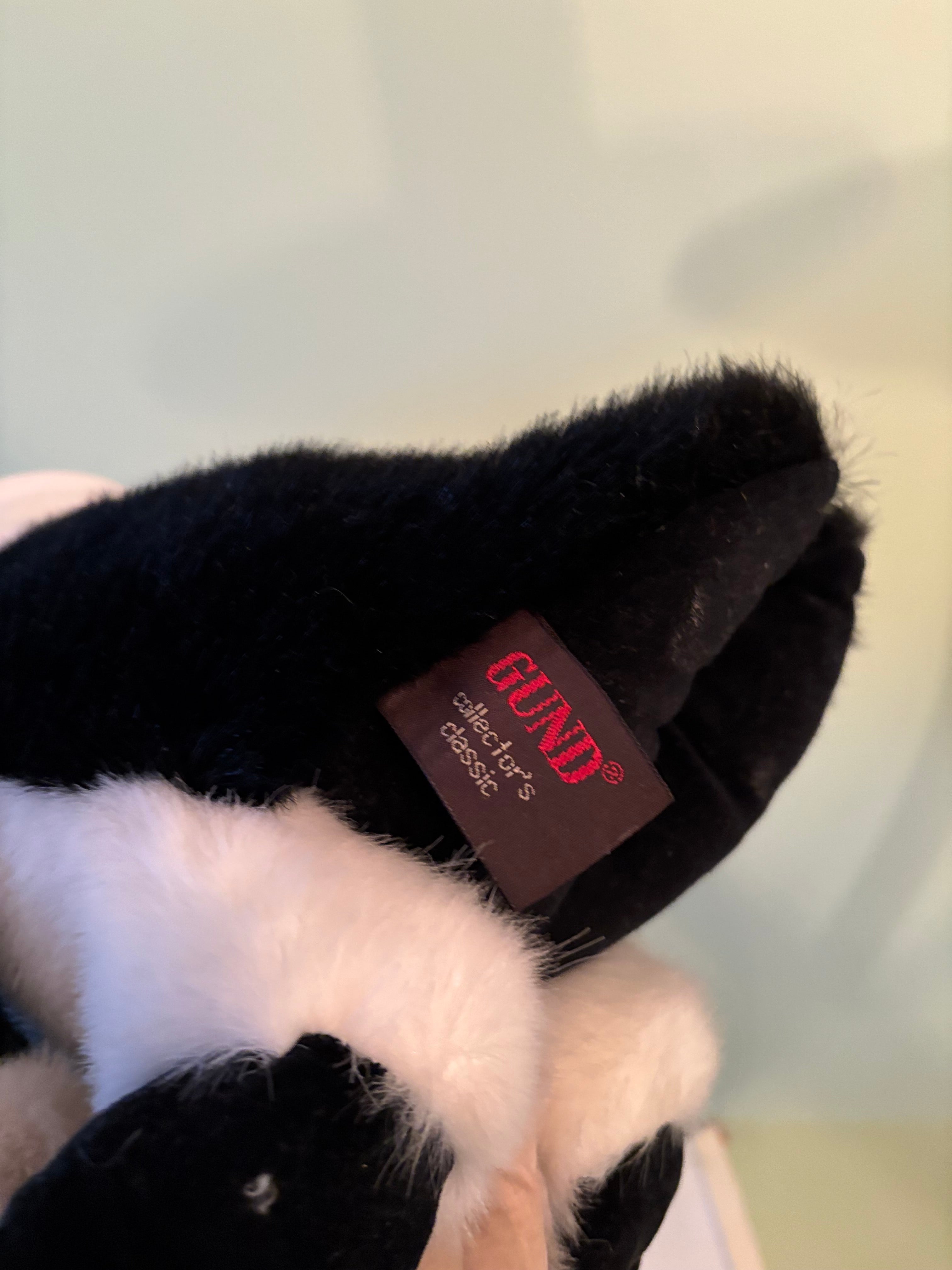 W807 Penguin Grouping (Gund and more)