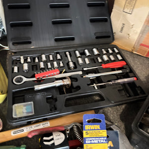 Garage Grouping (item on top of green table ONLY) - O105