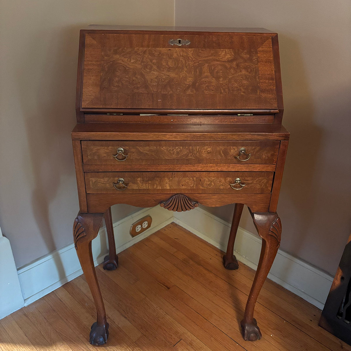 E115 Antique solid wood secretary desk (36" x 20" x 13")