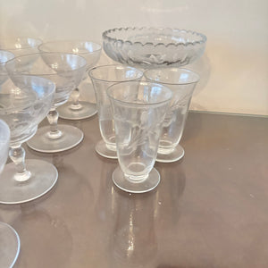 VINTAGE STEMWARE GROUPING - P107