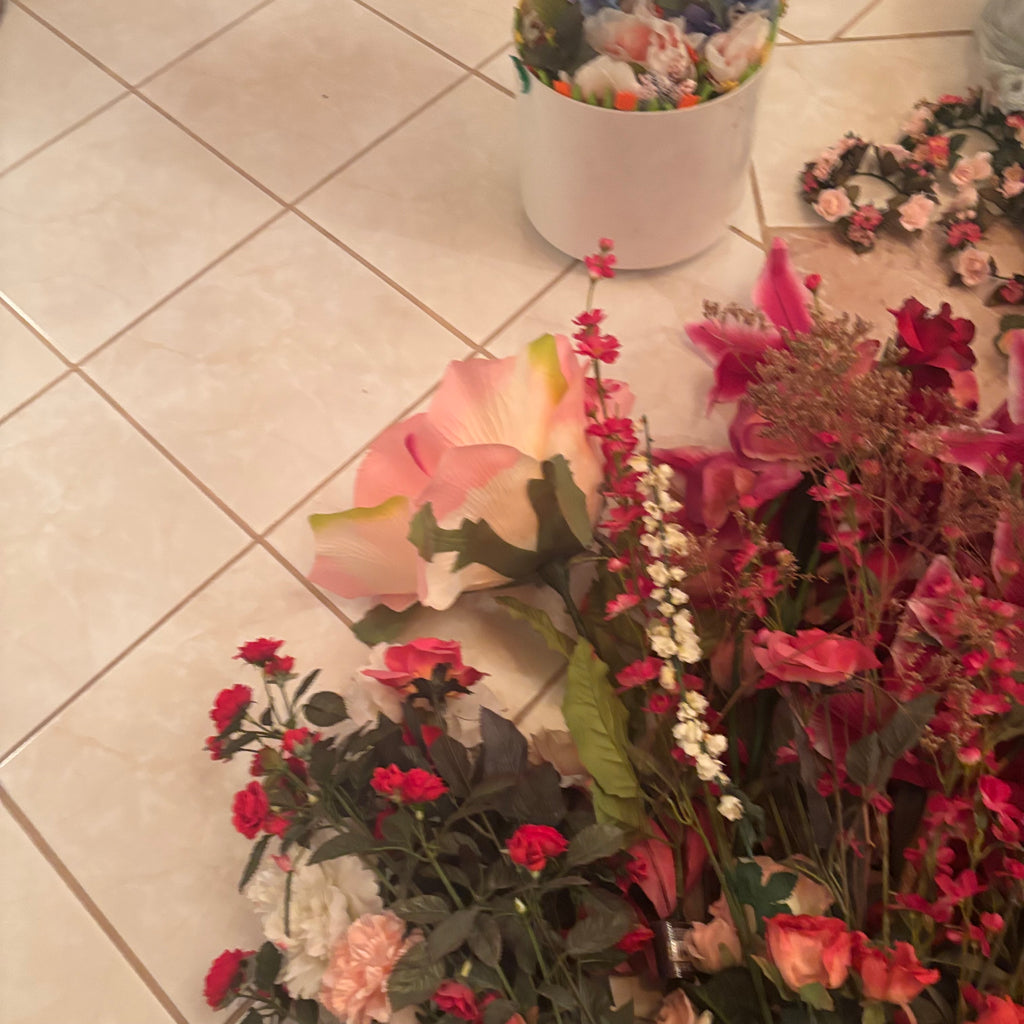 F199 Faux flowers grouping (hanging rose vines and more)