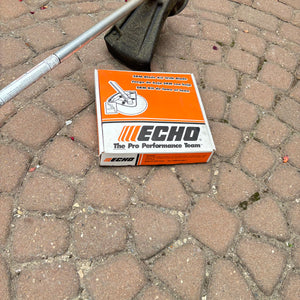 Gas Powered Echo Weed Trimmer - O109