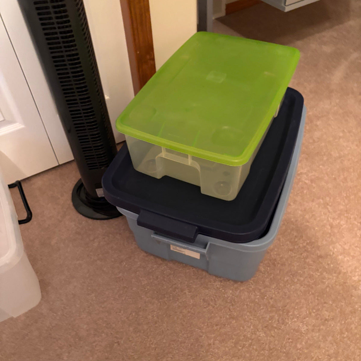X233 Floor heater and storage bins