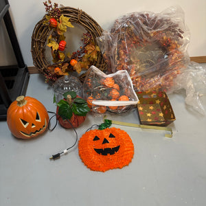 Fall and Halloween Decor Grouping - C487
