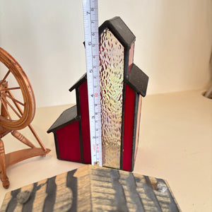 COLLECTIBLES GROUPING (WOODEN, GLASS AND PORCELAIN) - P289