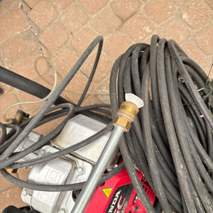 Karcher 3000PSI Gas Powered Pressure Washer - O118