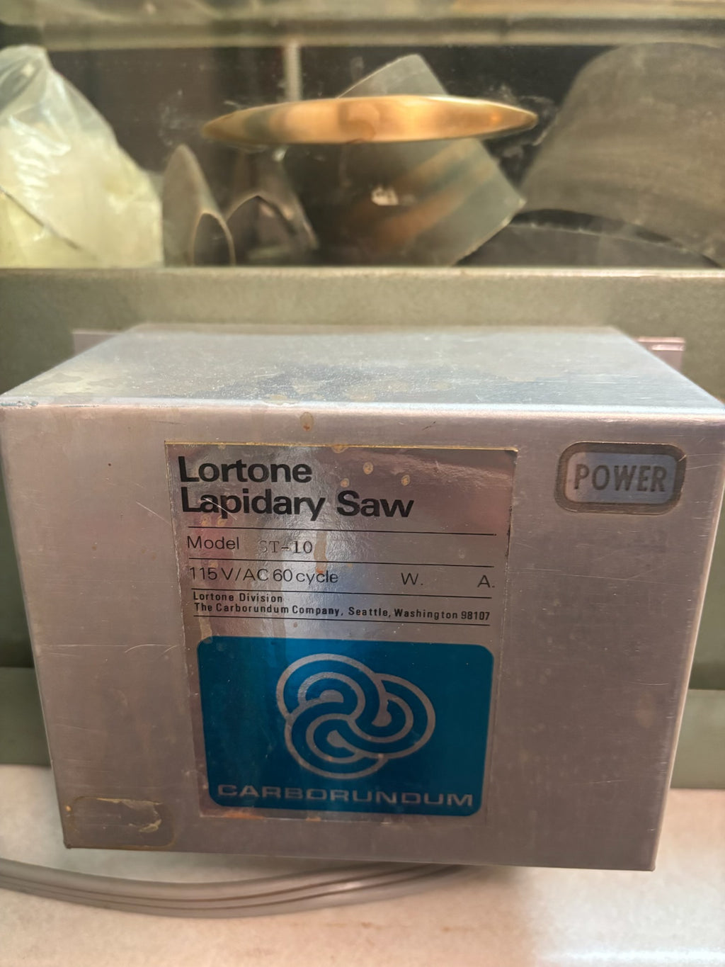 K524B Working Lapidary