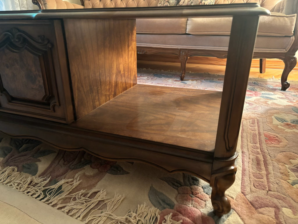 F202C Vintage solid wood coffee table with Burled wood design on top
