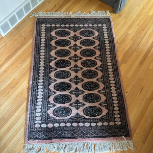 147”x98” Vintage Pakistani wool rug - M670