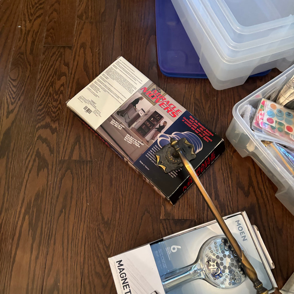 W822 Home Grouping (folding card table and more)