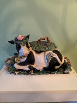 W800 Fitz and Floyd Heidi Holstein soup tureen with platter and ladle