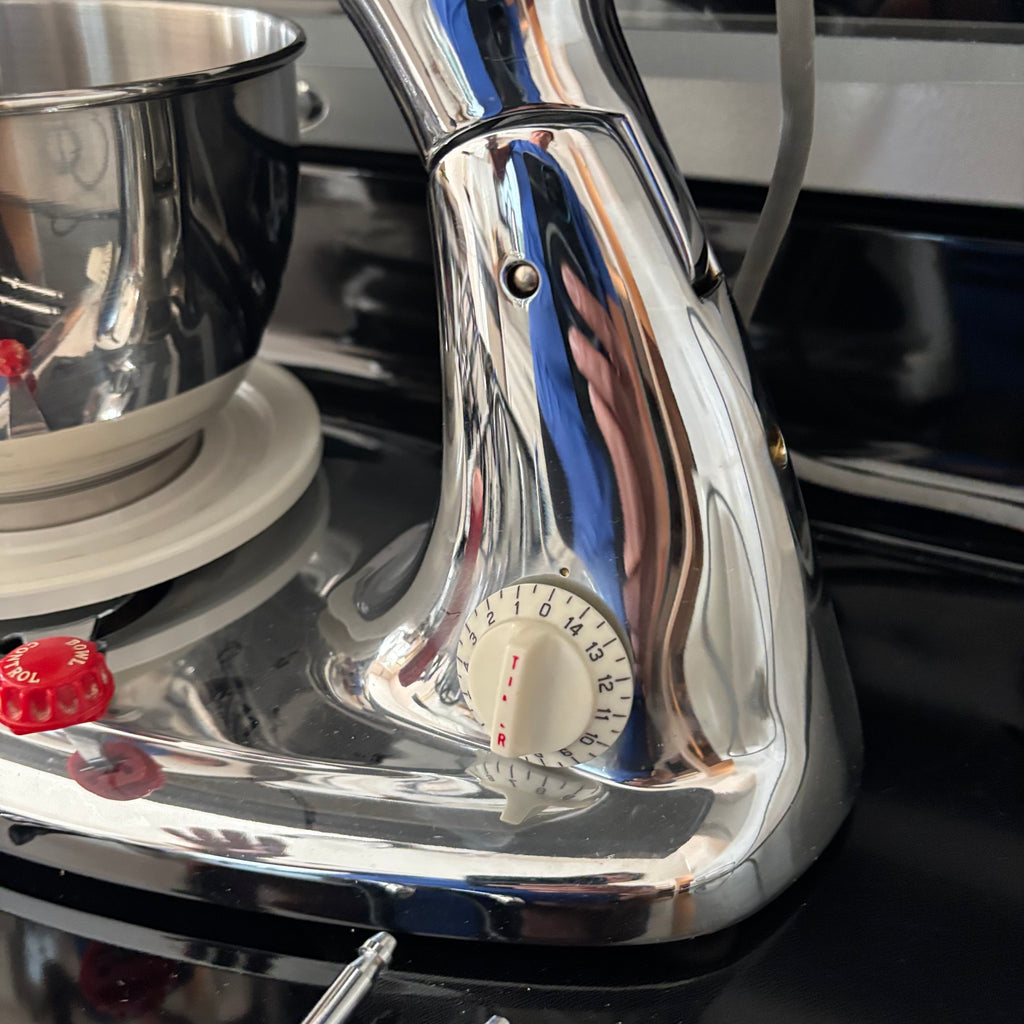 E889 Vintage Philips Cast Iron Stand Mixer