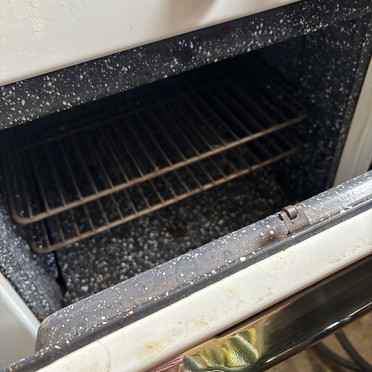 F182 As is vintage gurney gas range