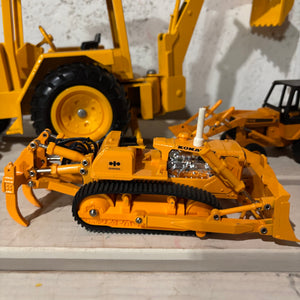 Vintage Cast Toys Grouping (John Deere Excavator and More) - N313