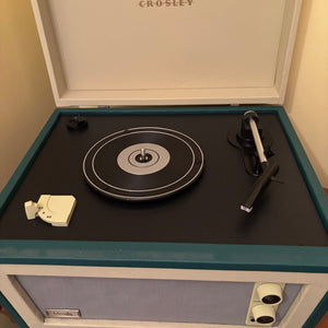 Crosley Dancette Record Player (manufactured in 2015) - R316