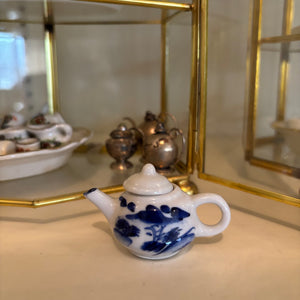 VINTAGE MINI TEACUP SETS WITH 2 DISPLAY GLASS CASES - P256