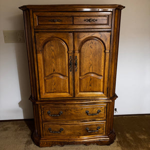 Vintage Solid Wood Sklar-Peppler Armoire - I125