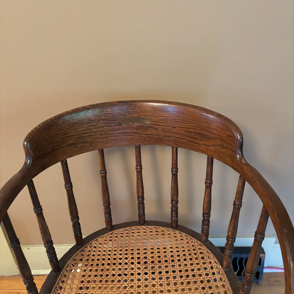E122 & 331 2 Vintage accent chairs and solid wood accent table