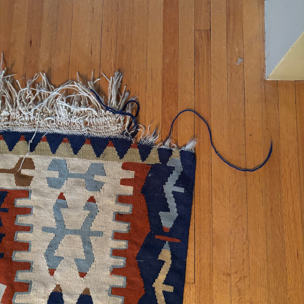 E130 Vintage Cotton/wool rug with underlay (69" x 42")