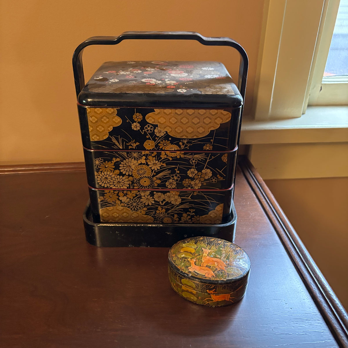 E120 Vintage Asian trinket boxes