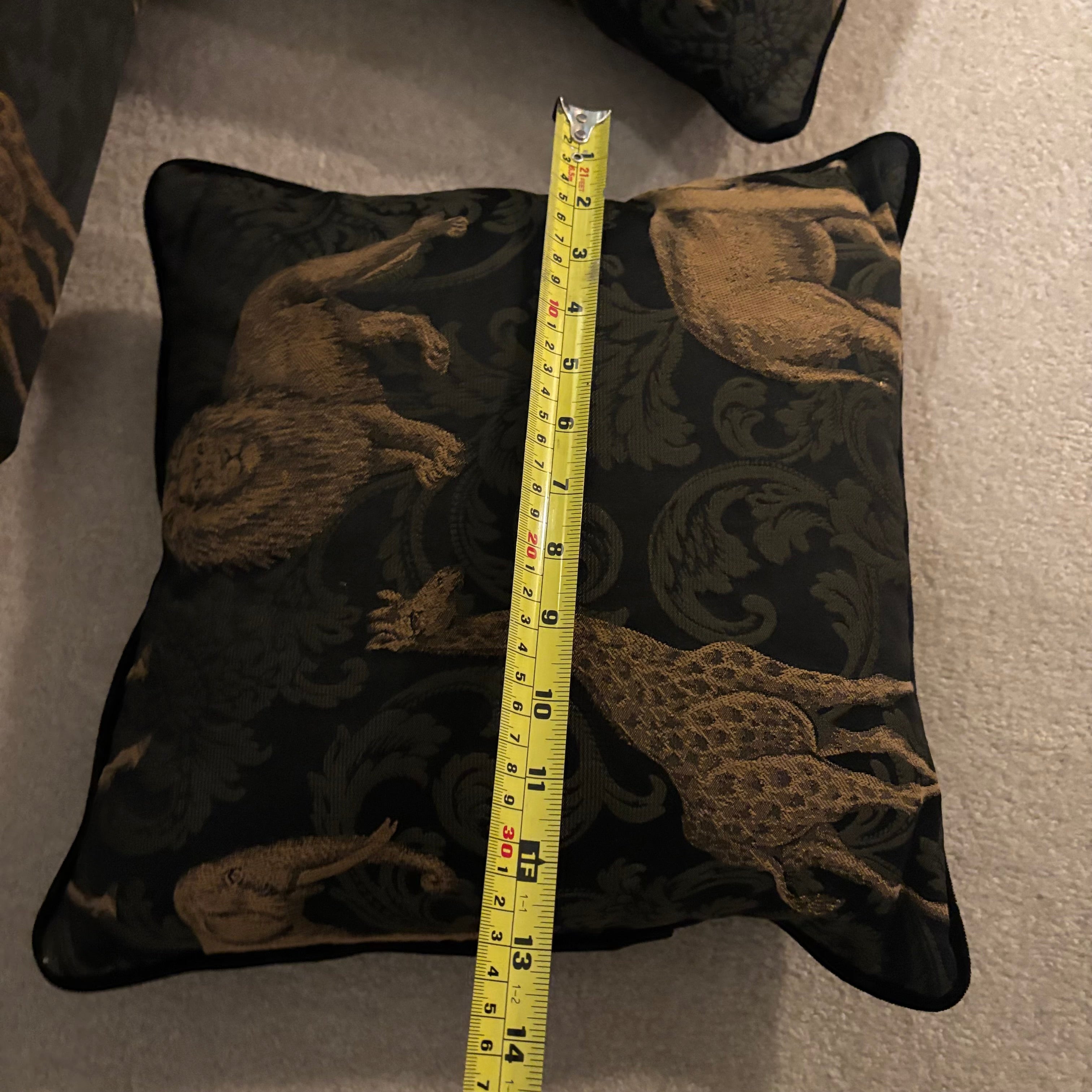 E856 Safari themed footstool and throw cushions