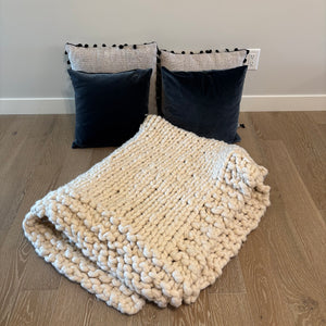 64” x 48” Cream Wool Throw Blanket and 4 Accent Pillows - G413