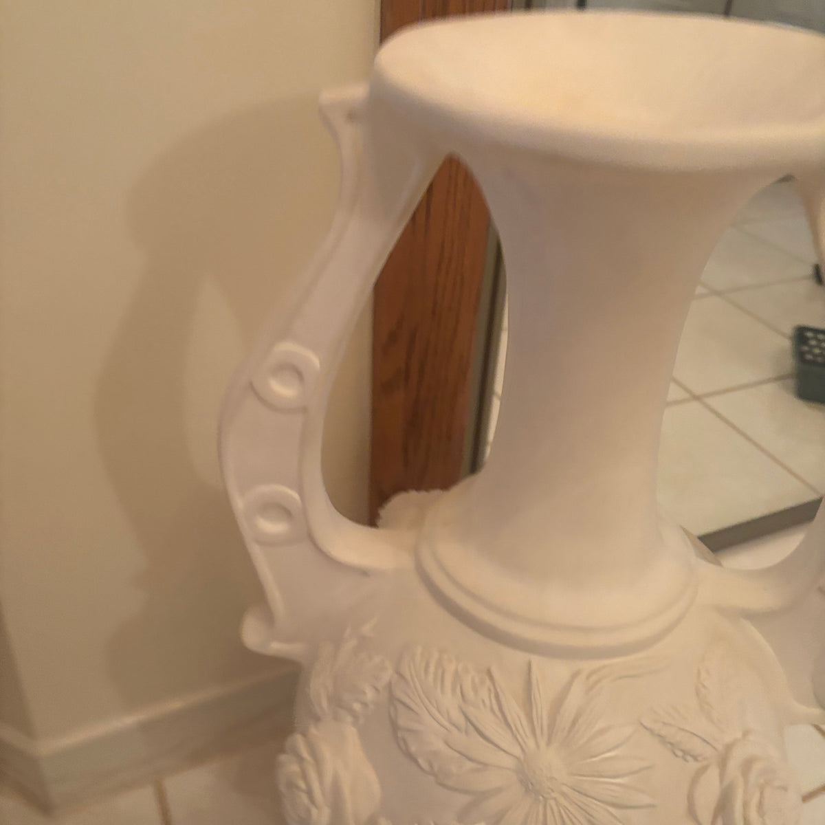 F196A 26” tall Vintage Chalkware urn style vase grouping