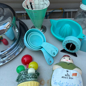 Retro Kitchen Grouping (Teal Gadgets and More) - R450