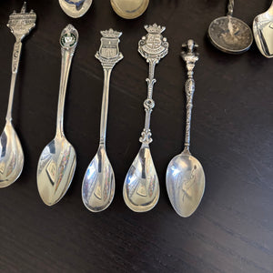 Vintage Collector Spoons Grouping - N308