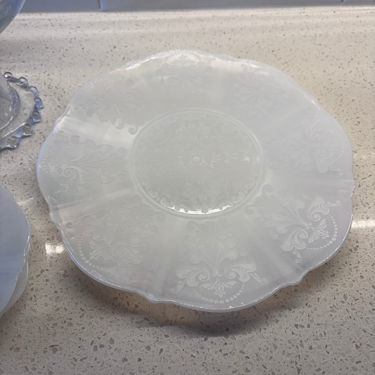 X247 Vintage art glass grouping (Desert plates and more)