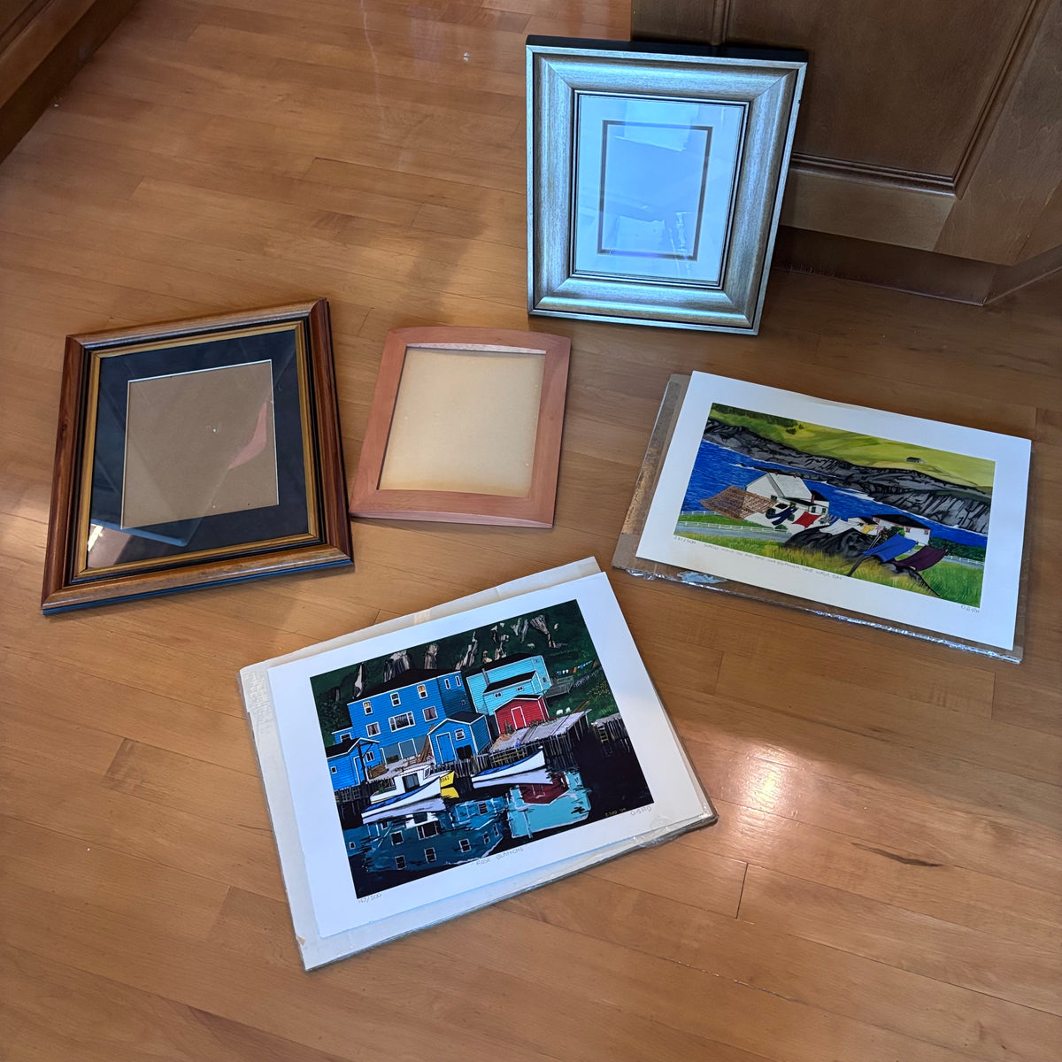 X249 Flat Prints and Frames grouping