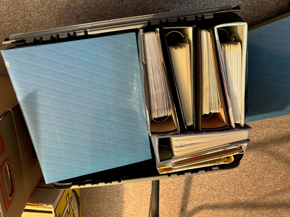K513B Picture frames and photo albums grouping