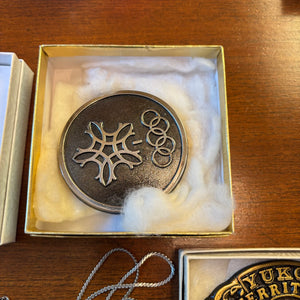Belt Buckles and More Grouping - M331