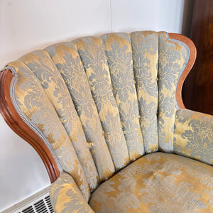 VINTAGE ARMCHAIR WITH TUFFTED BACK (2ND CHAIR ALSO AVAILABLE BUT BROKEN) - P178