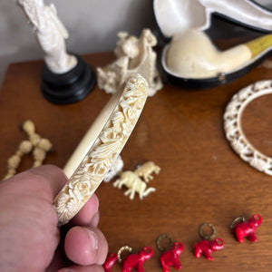 VINTAGE BONE/RESIN GROUPING (BRACELETS, PIPE AND MORE) - P344