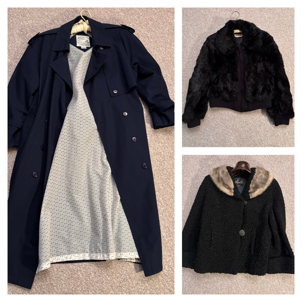 K401 3 Vintage Ladies Coats